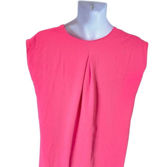 RACHEL Rachel Roy Sleeveless V-Neck Tunic in Bright Pink - Picture 8 of 9